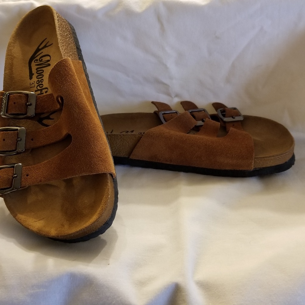 Moosefield triple buckle sandals